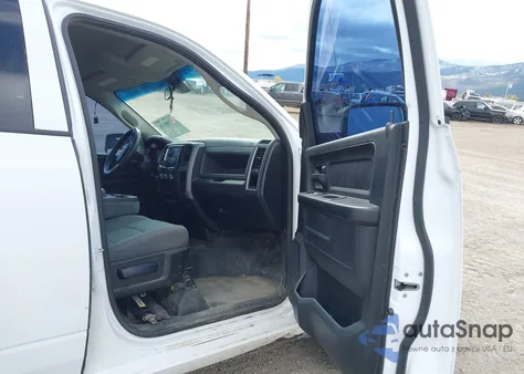 2015 Ram 1500 Tradesman z USA, uszkodzony, nr VIN 1C6RR7FT7FS763757